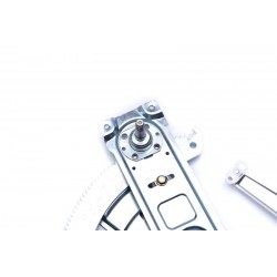 SZÉLVÉDŐEMELŐ BAL OLDALI OPEL ASTRA F 0 140197