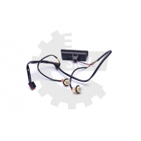 CSOMAGTÉRFEDÉL GOMB LAND ROVER FREELANDER 2 LR083610