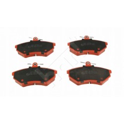 ELSŐ FÉKBETÉTEK GOLF 1.8 89-,PASSAT /SPORTS 357698151B