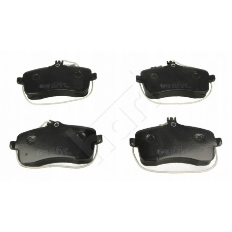 ELSŐ FÉKBETÉTEK P407 2.0HDI 04- 1611456580