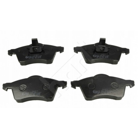 ELSŐ FÉKBETÉTEK T4 96- /BUS/ 7D0698151