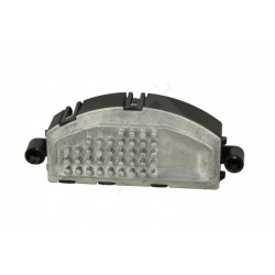 VENTILÁTOR ELLENÁLLÁS A4 2.0 TDI 11- 8T0820521