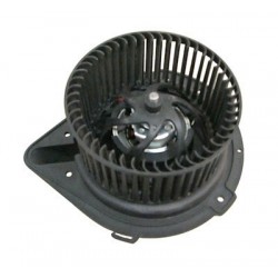 FŰTŐVENTILÁTOR AUDI 80/A4/PASSAT 8A1820021