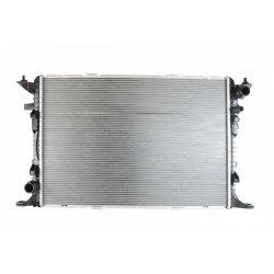 RADIÁTOR AUDI A8/S8 10- 4H0.121.251B