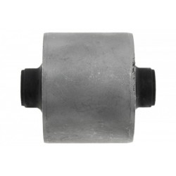 HÍD RÖGZÍTŐ HÜVELY ELÖL PAJERO PINN 99-05 MR418404