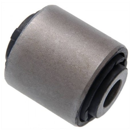 VEZÉRLŐKAR PERSELYEK LAND ROVER FREELANDER II 06- /HÁTSÓ KERESZTIRÁNYÚ TÁVTARTÓ/ LR002576