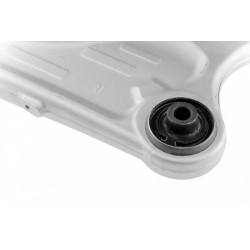 ELSŐ VEZÉRLŐKAR LAND ROVER RANGE ROVER EVOQUE 11- / JOBB ALSÓ/ LR024472