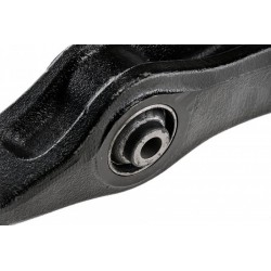 ELSŐ VEZÉRLŐKAR VW TOUAREG 02-, PORSCHE CAYENNE 02- /BAL ALSÓ/ 7L0407151C