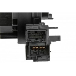 KORMÁNYKERÉK HEVEDER/VISSZAHÚZÓ TOYOTA CAMRY 2017-/ DUGÓ SZ.1:4 TŰS,DUGÓ SZ.2:14 TŰS,DUGÓ SZ.3:4 TŰS,DUGÓ SZ.4:4 TŰS,DUGÓ