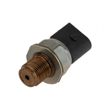 ÜZEMANYAGNYOMÁS-ÉRZÉKELŐ AUDI A4/A5/A6/A7/A8/Q5/Q7 3.0TDI 2011-2018,VW TOUAREG 3.0TDI/4.2TDI 2010-2018 05A906051