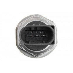 ÜZEMANYAGNYOMÁS-ÉRZÉKELŐ AUDI A4/A5/A6/A7/A8/Q5/Q7 3.0TDI 2011-2018,VW TOUAREG 3.0TDI/4.2TDI 2010-2018 05A906051