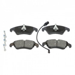 ELSŐ FÉKBETÉTEK AUDI A4 A5 8K0698151B