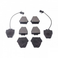 ELSŐ FÉKBETÉTEK AUDI A8 4D0698151K