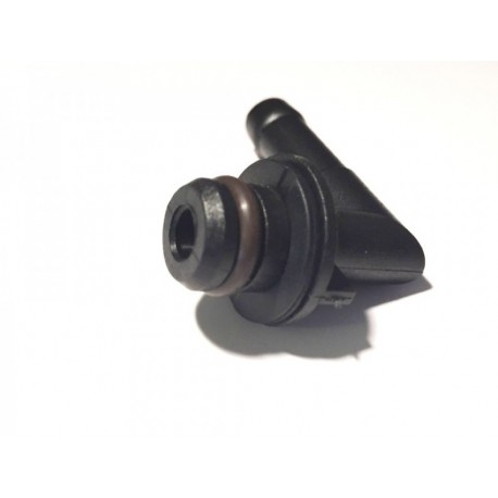 CR SZIVATTYÚELEM, CSATLAKOZÓ SZERELVÉNY F01M100648