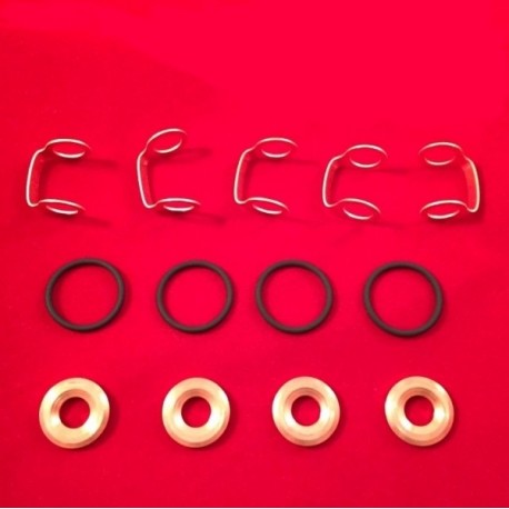 TOYOTA BEFECSKENDEZŐ SZERELŐKÉSZLET (4KPL) 1117651010