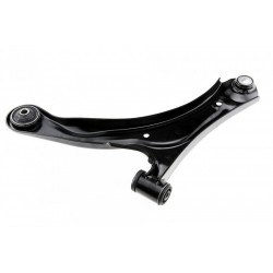 ELSŐ VEZÉRLŐKAR LEFELÉ JOBBRA SUZUKI LIANA 01- 45201-59J00