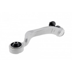 ELSŐ VEZÉRLŐKAR LEXUS LS460 06- /BAL ALSÓ/ 48630-59095