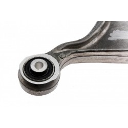 BAL ELSŐ ALSÓ VEZÉRLŐKAR VOLVO XC70 00-, 30635231