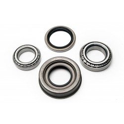 Kerékcsapágy készlet ELSŐ NISSAN PATHFINDER 4WD WD21 86.07- R50 95.10- PICK-UP 4WD 720 D21 D22 83.01- TERRANO 2.4I 2.7TD WD21