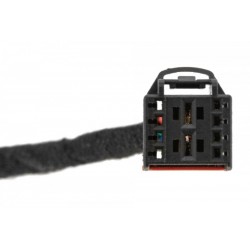 HÁTSÓ AJTÓCSAPPANTYÚ VOLVO XC40 17- /BALRA, AUTOMATIKUS HÁTSÓ AJTÓNYITÓVAL RENDELKEZŐ JÁRMŰVEKHEZ/ 32296296