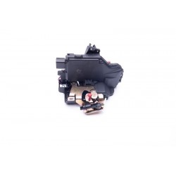 ZÁR BAL HÁTSÓ 8E0839015A AUDI A4 B6 AUDI A4 B6 8E0839015A