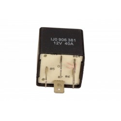 ÜZEMANYAGSZIVATTYÚ RELÉ VW GOLFII POLO T4 5PIN 1J0906381