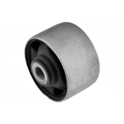 HÁTSÓ HÍDPERSELY PAJERO 00- JOBBRA 05105309AA