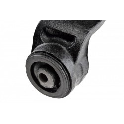 ELSŐ VEZÉRLŐKAR VW TOUAREG 02-, PORSCHE CAYENNE 02- /JOBB ALSÓ/. 7L0407152C