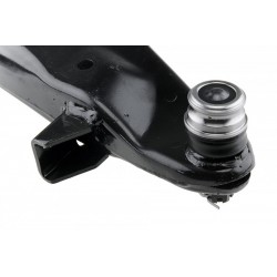 SUBARU FORESTER ELSŐ VEZÉRLŐKAR 08-13 /BAL ALSÓ/ 20202-SC011