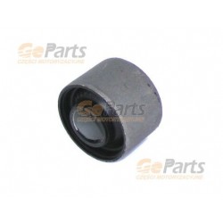 VEZÉRLŐKAR PÁRNA ALMERA N16 00- ALSÓ ELSŐ BETÉT 545704M410