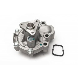 VÍZPUMPA MAZDA 3 L4-2.0L 2012- PE0115010B