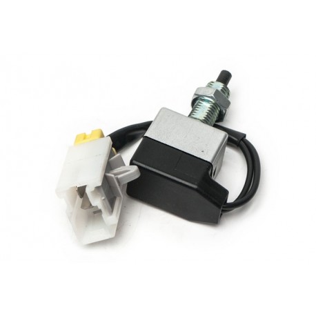 KIA CEED II/ III/ VENGA/ SPORTAGE IV/ RIO IV/ SOUL I/II/ I 30 II/ IX 35/ IX 20/ SANATA FE III/IV/ kuplungpedál érzékelő/. 938402