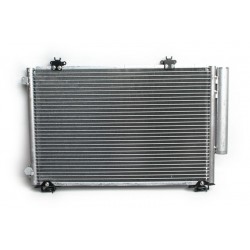 YARIS (99-) 1.4 D4D KLÍMA RADIÁTOR 884500D020