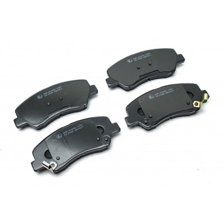 RIO IV FÉKBETÉTEK 2011-05 - ELÖL 581014LA00