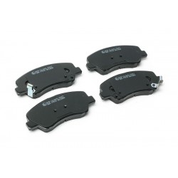 I20 2016 - / RIO III/IV / STONIC 2017 - ELSŐ FÉKBETÉTEK / 15 INCH / HI-Q SANGSIN/. 581014LA00