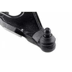 ELSŐ VEZÉRLŐKAR VOLVO V70 95-, S70 96-, 800 SERIES 91- /BAL ALSÓ/ 272273