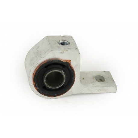 VEZÉRLŐKAR SZILENTBLOKK CITROEN BERLINGO 96 ELSŐ TENGELY HÁTUL L/R 2.0HDI 3523.83