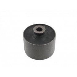 TENGELYTÁV SZILENTBLOKK RENAULT TRAFIC 01 ELSŐ TENGELY L/R 8200039132