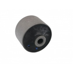 TENGELYTÁV SZILENTBLOKK RENAULT TRAFIC 01 ELSŐ TENGELY L/R 8200039132