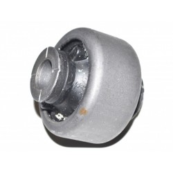 VEZÉRLŐKAR SZILENTBLOKK RENAULT TRAFIC 01 ELSŐ TENGELY HÁTUL L/R 58X54X14.5MM 82 00 002 869