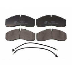 FÉKBETÉTEK IVECO DAILY 00 ELÖL 2 ÉRZÉKELŐK 60/65C13 42536101