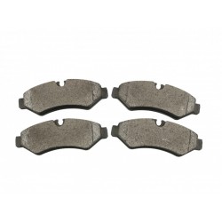 FÉKBETÉTEK MERCEDES SPRINTER 18 907/910 HÁTUL ÉRZÉKELŐ NÉLKÜL 9104203600