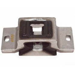 MOTORTARTÓ RENAULT MASTER 10 BALRA ELŐRE 8200676857