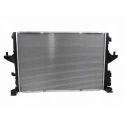 RADIÁTOR VW TRANSPORTER T6 15 7E0121253C