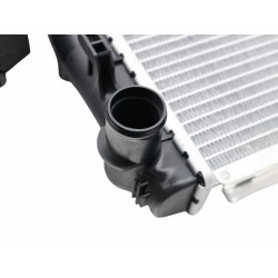 RADIÁTOR VW TRANSPORTER T5 03 7E0121253A