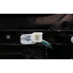 TÜKÖR RENAULT TRAFIC 14 ELEKTROMOS FŰTÖTT JOBB OLDALI 7 TŰS TÜKÖR 4422989