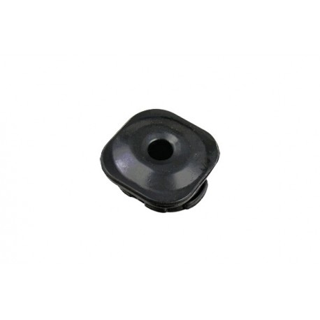 RADIÁTOR GUMIPÁRNA (FELSŐ) AUDI A4,A5 08 -16,A6,A7 11-18,A8 10-17,Q3 12-18,Q5 09-17 8K0121275C