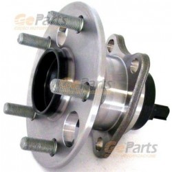 KERÉKCSAPÁGY KÉSZLET AURIS 1.4 1.6 ZZE150 ZRE151 06.11- COROLLA ZZE150 ZRE150 06.11- HÁTSÓ KERÉK KERÉKTÁRCSÁVAL ÉS HUBBAL