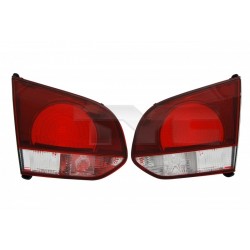 HÁTSÓ LÁMPA GOLF VI 08- JOBB BELSŐ/FÜST/ 5K0945094AA