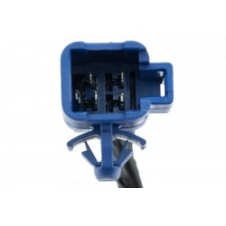 CSOMAGTÉRFEDÉL ZÁR TOYOTA PRIUS 2009-,PRIUS PLUG-IN 2012-,LEXUS CT200H 2010-. 69350-47040